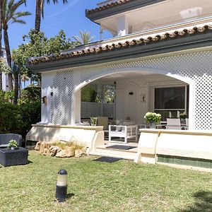 Dominion Beach Apartment Estepona